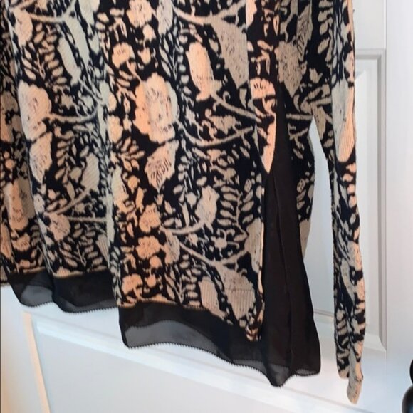 Lucky Brand Floral Print Sweater - Picture 2 of 2